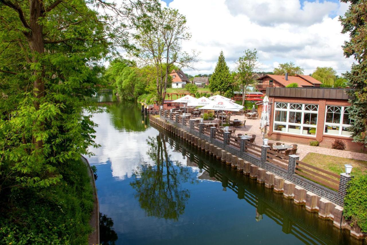 Seehotel Zum Loewen Strasen ภายนอก รูปภาพ